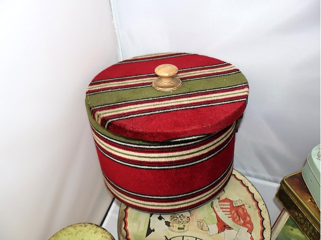 Partij blikken dozen - afbeelding 5 van  5