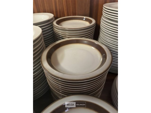 Partij borden ± 50 stuks - afbeelding 4 van  5