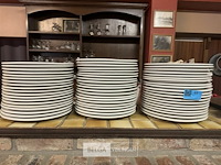 Partij borden ± 60 stuks - afbeelding 1 van  3