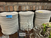 Partij borden ± 75 stuks - afbeelding 1 van  4