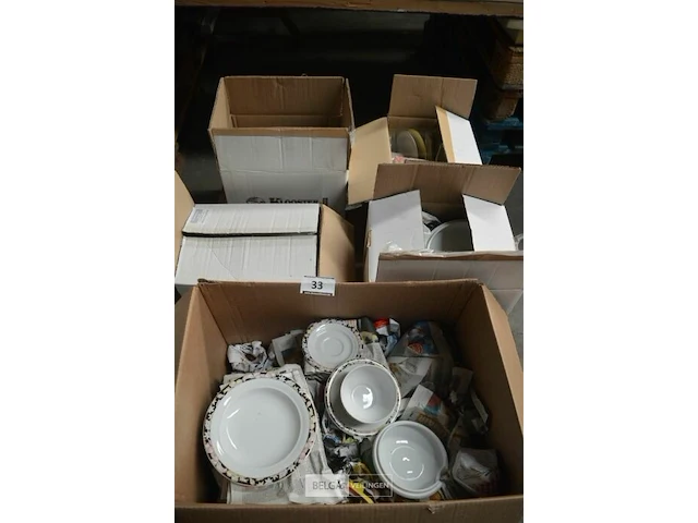 Partij borden servies etc per pallet - afbeelding 2 van  5