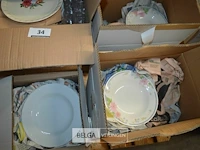 Partij borden servies etc per pallet - afbeelding 2 van  4