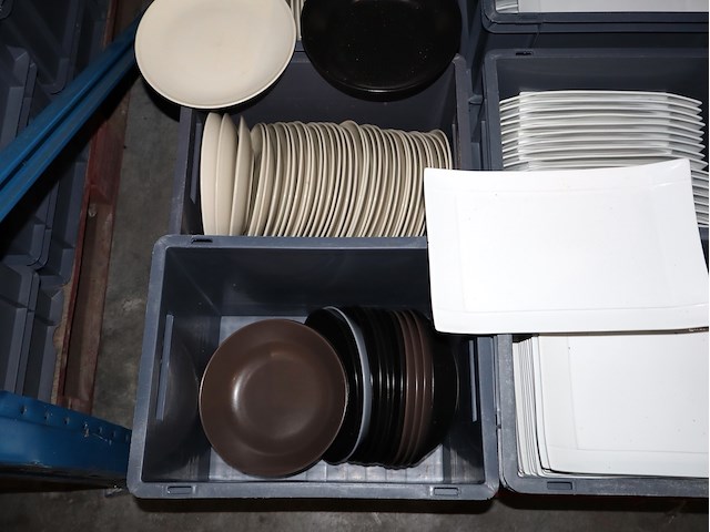 Partij borden - afbeelding 4 van  5