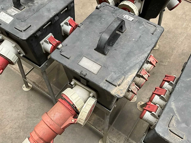Partij bouw verdeelkasten 3 x 63a / 1 x 125a - afbeelding 2 van  25
