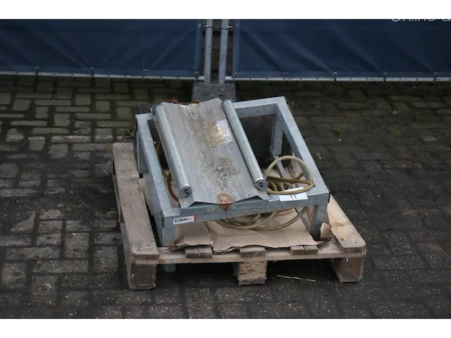 Partij bouwmateriaal - afbeelding 1 van  1