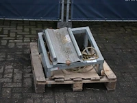 Partij bouwmateriaal - afbeelding 1 van  1