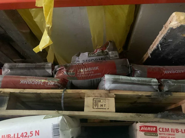 Partij bouwmaterialen - afbeelding 3 van  6
