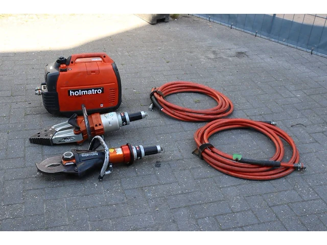 Partij brandweer gereedschap holmatro (marge) - afbeelding 1 van  1