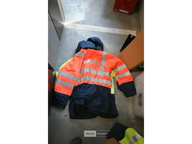 Partij brandweerkledij - afbeelding 3 van  4