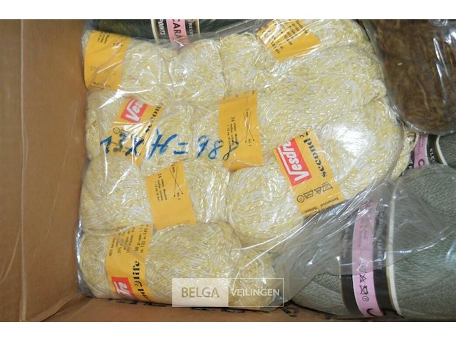 Partij breiwol - afbeelding 6 van  7