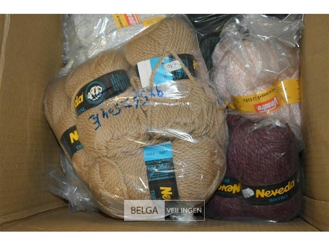 Partij breiwol - afbeelding 4 van  7