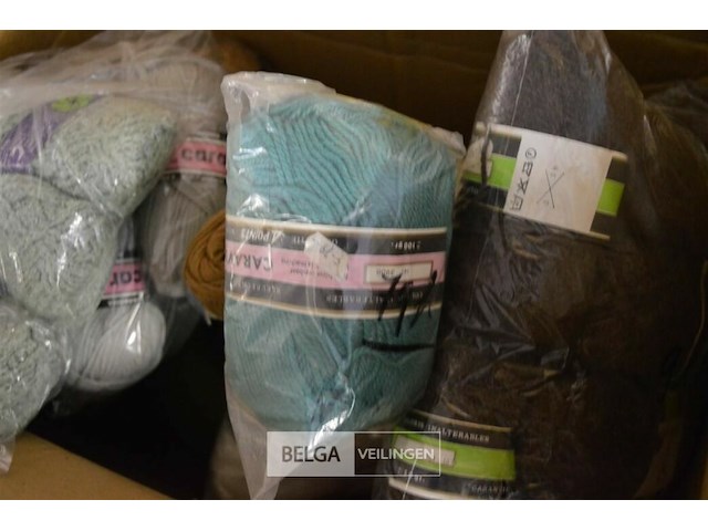 Partij breiwol - afbeelding 4 van  5