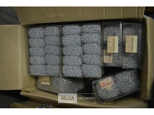 Partij breiwol - afbeelding 1 van  3