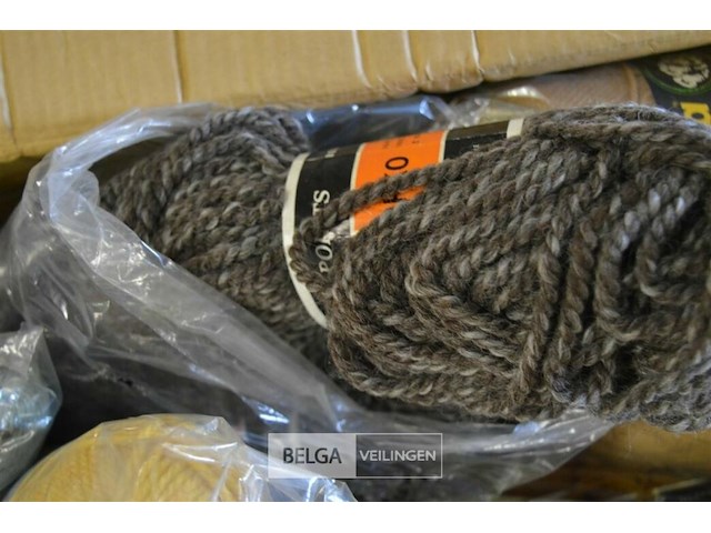 Partij breiwol - afbeelding 5 van  5