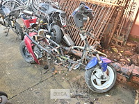 Partij brommer / scooterwrakken - afbeelding 5 van  10