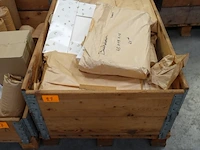 Partij buchedozen verpakking - afbeelding 1 van  2