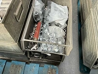 Partij buisfitting en koppelingen - afbeelding 2 van  9