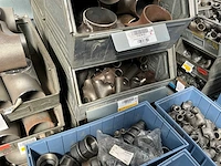 Partij buisfitting en koppelingen - afbeelding 4 van  7