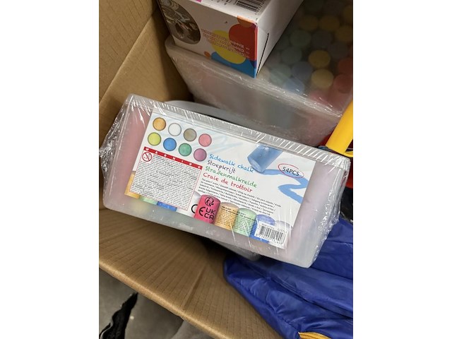 Partij buitenspeelgoed - afbeelding 2 van  6