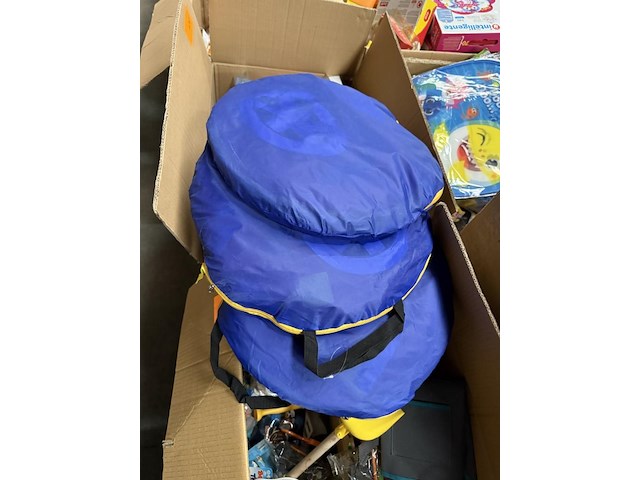 Partij buitenspeelgoed - afbeelding 4 van  6