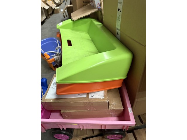 Partij buitenspeelgoed - afbeelding 5 van  5