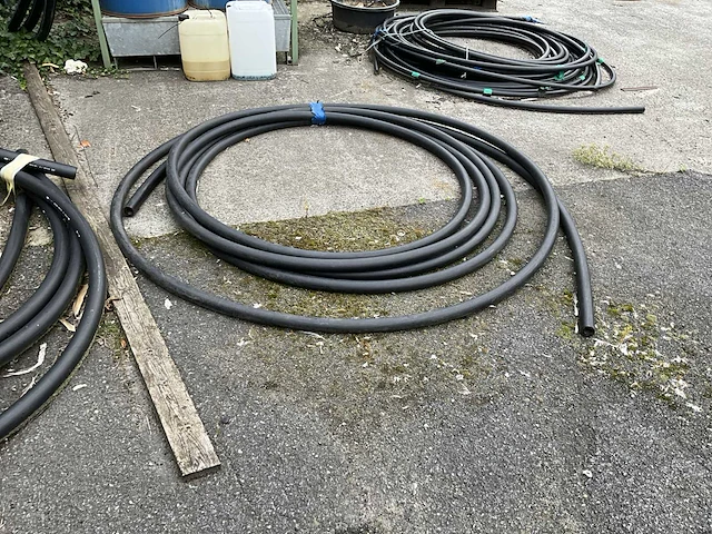 Partij buizen en flexibels - afbeelding 6 van  10