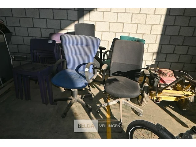 Partij bureaustoelen - afbeelding 1 van  5