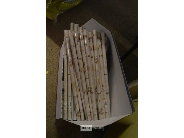 Partij cadeaupapier - afbeelding 1 van  3