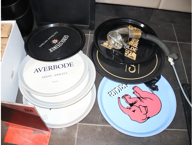 Partij cafe - afbeelding 3 van  6