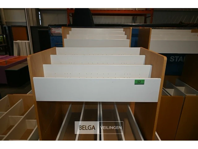 Partij cd/dvd kasten bibliotheek - afbeelding 2 van  8