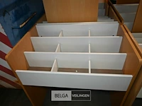 Partij cd/dvd kasten bibliotheek - afbeelding 4 van  8