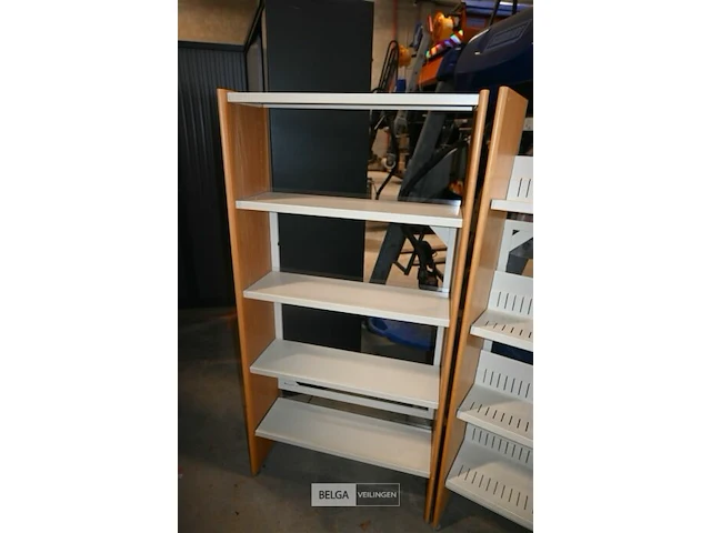 Partij cd/dvd kasten bibliotheek - afbeelding 6 van  8