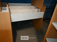 Partij cd/dvd kasten bibliotheek - afbeelding 8 van  8