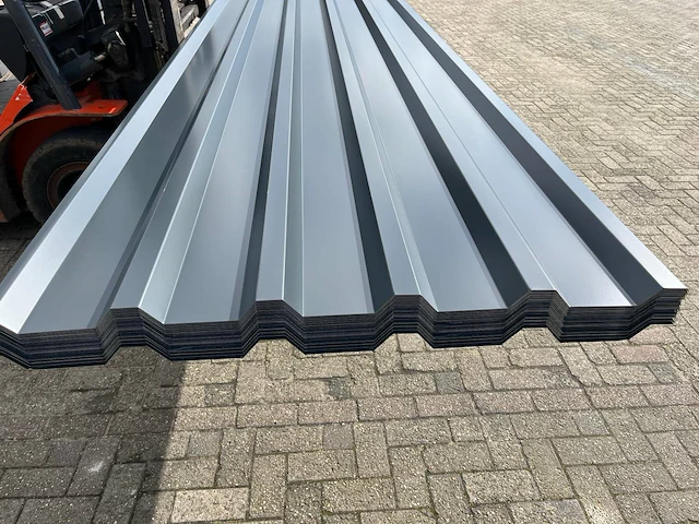 Partij dakplaten 250x108cm 25 stuks nieuw - afbeelding 1 van  1