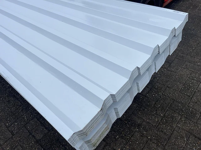 Partij dakplaten 250x110cm 50 stuks nieuw - afbeelding 1 van  1