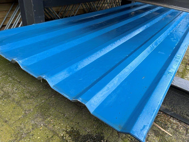 Partij dakplaten 250x114cm 18 stuks nieuw - afbeelding 1 van  1