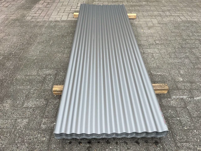 Partij dakplaten 260x85cm 43 stuks - afbeelding 1 van  1
