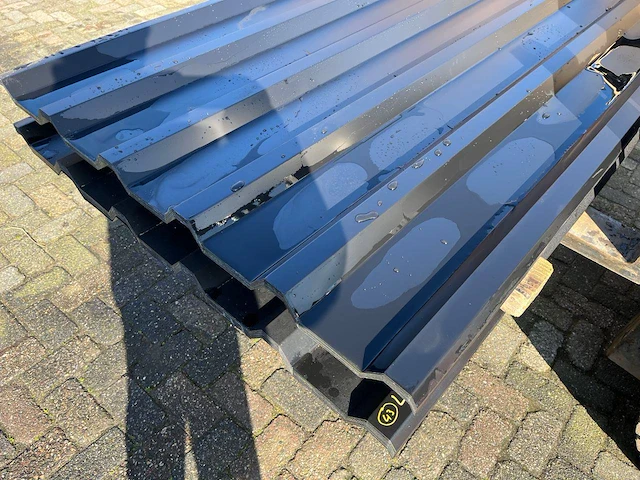 Partij dakplaten 400x109cm 25 stuks nieuw - afbeelding 1 van  1
