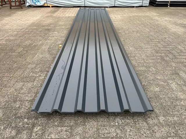 Partij dakplaten 550x109cm 20 stuks nieuw - afbeelding 1 van  1