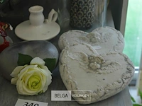Partij deco materialen en kunstbloemen - afbeelding 2 van  5
