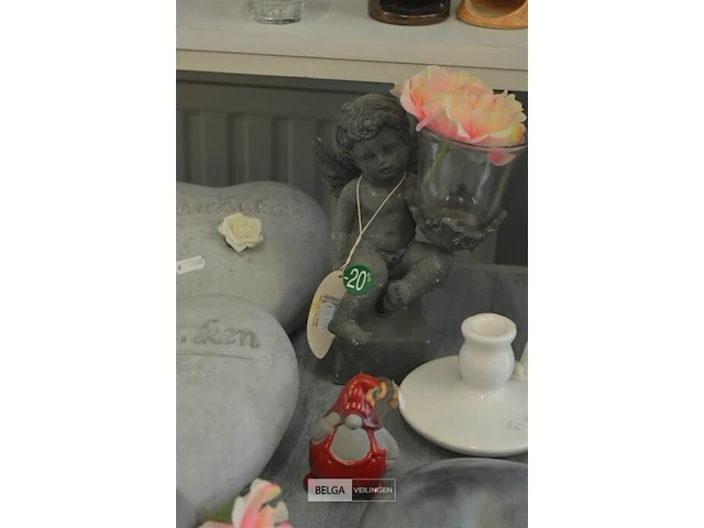 Partij deco materialen en kunstbloemen - afbeelding 3 van  5
