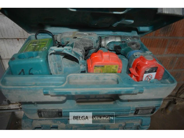 Partij defecte makita machines - afbeelding 3 van  3