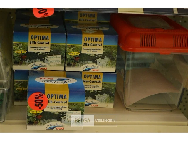 Partij div aquarium materialen - afbeelding 1 van  3
