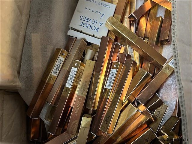Partij div. cosmetica producten, (zonder pallet) - afbeelding 4 van  5