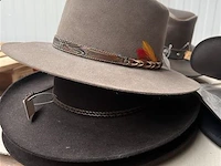 Partij div. cowboyhoeden - afbeelding 3 van  4