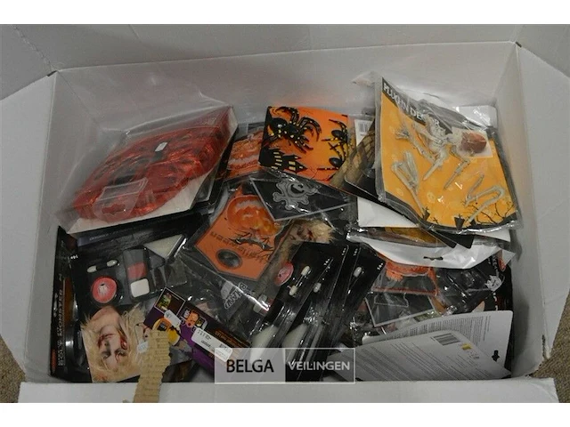 Partij div deco en make-up - afbeelding 1 van  5