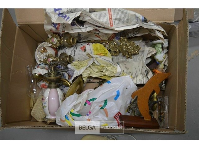 Partij div deco materialen - afbeelding 1 van  4