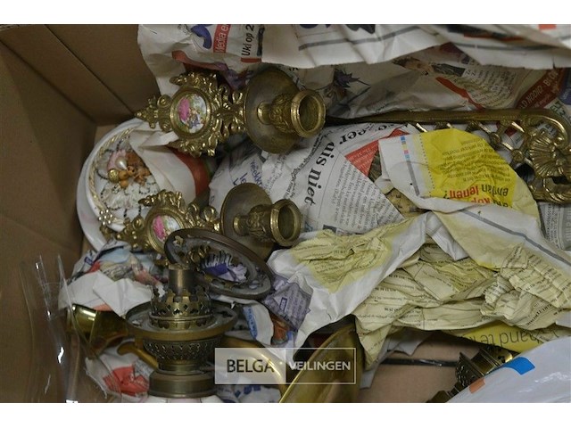 Partij div deco materialen - afbeelding 2 van  4