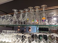 Partij div glazen wo water,bier,wijn, champagneglazen - afbeelding 4 van  5