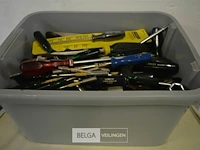 Partij div handmaterialen - afbeelding 1 van  4
